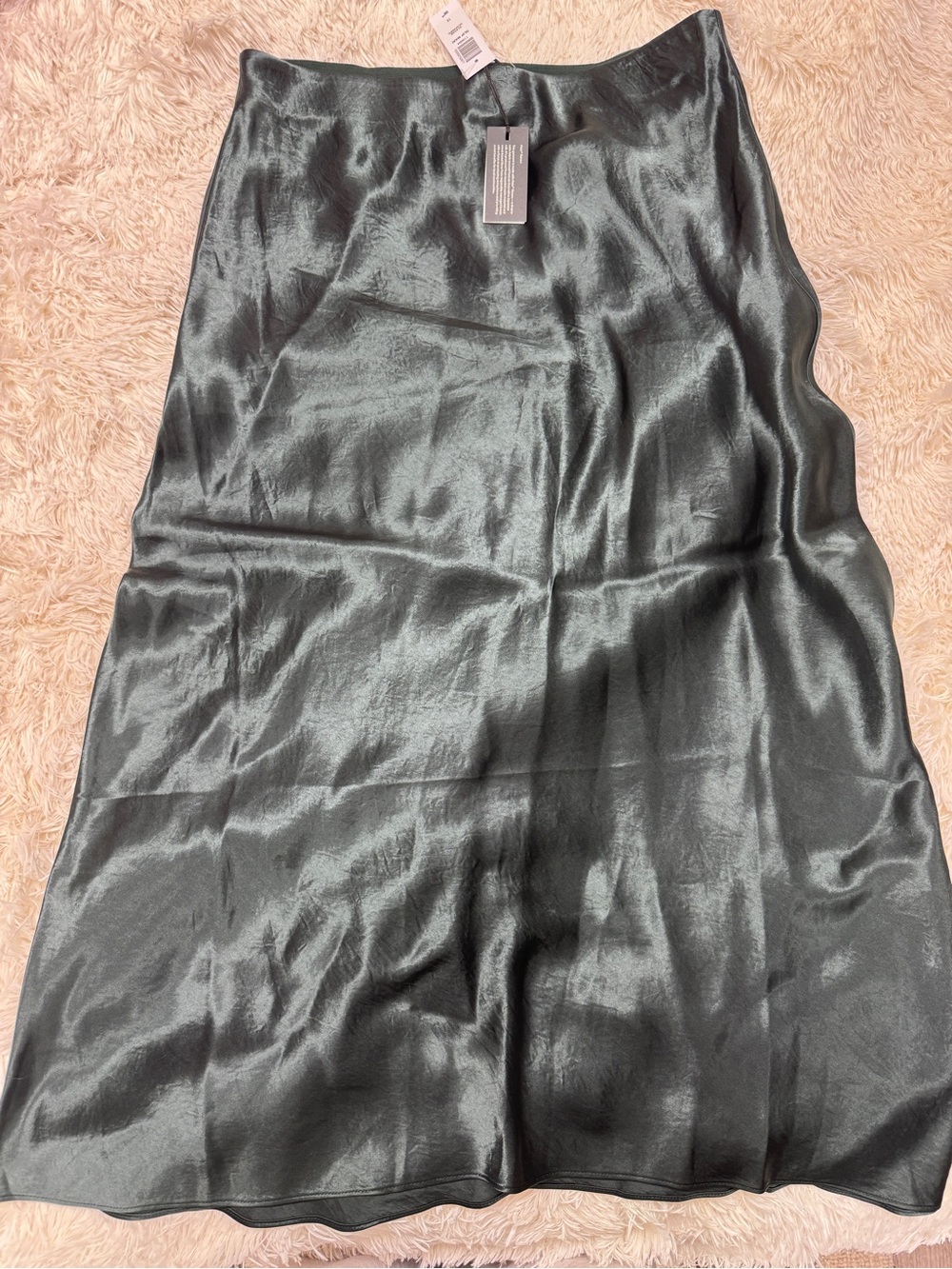 Babaton Emerald Green Satin Maxi Skirt - Picture 6 of 7